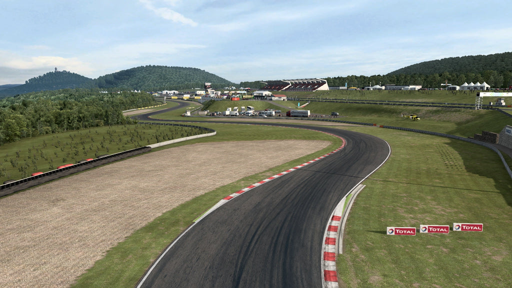 Porsche 718 Cayman GT4 Clubsport for Autodrom Most GP